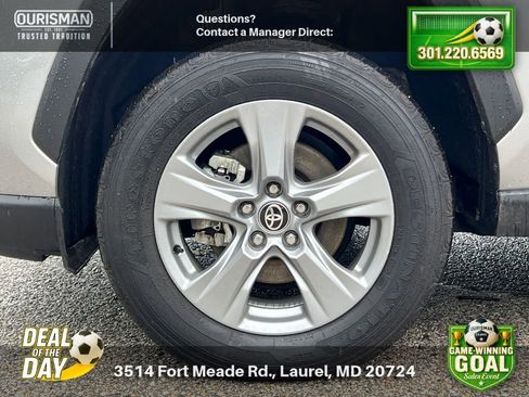 Used 2025 Toyota RAV4 LE AWD/4WD image 5