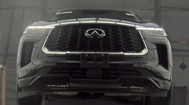 Used 2024 INFINITI QX60 Luxe AWD/4WD image 3