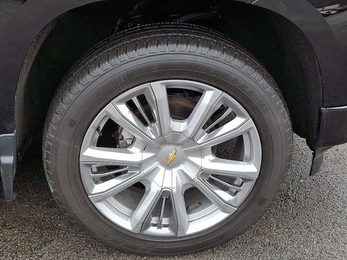 Used 2023 Chevrolet Silverado 1500 High Country w/ High Country Premium Package image 8