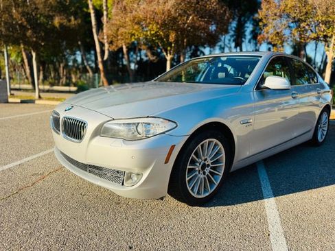 Used 2011 BMW 535i xDrive Sedan image 21