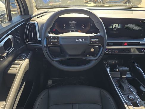 New 2026 Kia Sorento S w/ S Panoramic Sunroof Package FWD image 15