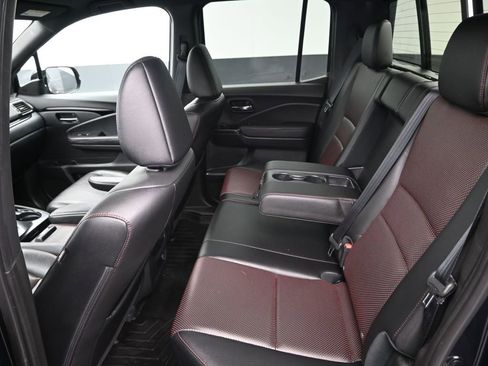 Used 2020 Honda Ridgeline Black Edition image 24
