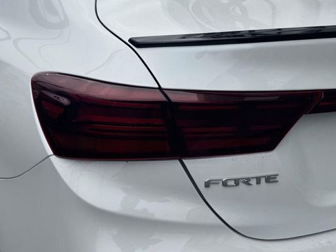 Used 2024 Kia Forte GT-Line FWD image 8