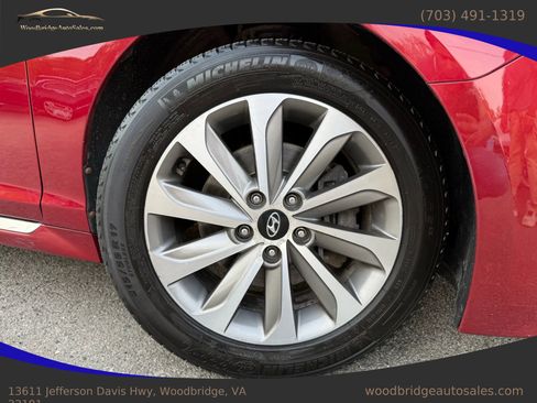 Used 2015 Hyundai Sonata Sport w/ Option Group 04 image 32