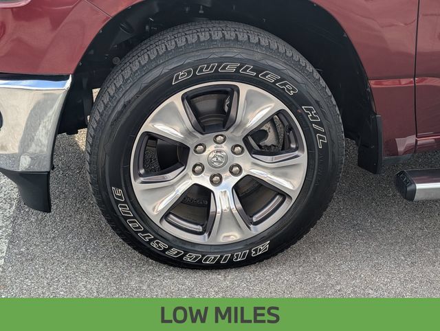 Used 2023 RAM 1500 Laramie AWD/4WD image 12