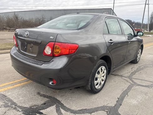 Used 2009 Toyota Corolla image 5