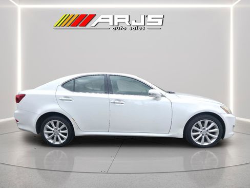Used 2010 Lexus IS 250 4dr Sport Sdn Auto AWD image 6