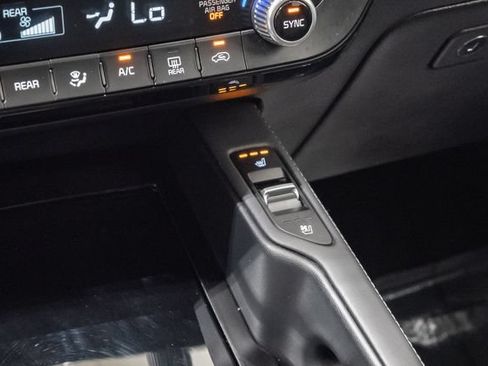 Used 2020 Kia Telluride EX AWD/4WD image 23