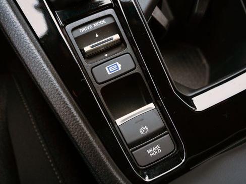 Used 2024 Honda Accord Sport image 28