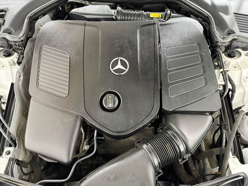 Used 2024 Mercedes-Benz C 300 Sedan image 36