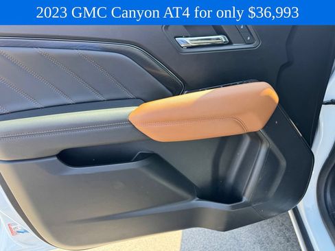Used 2023 GMC Canyon AT4 w/ Canyon Safety Plus Package AWD/4WD image 18
