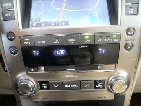 Used 2017 Lexus GX 460 Premium w/ Premium Package AWD/4WD image 23