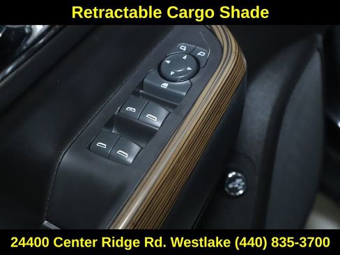 Used 2019 GMC Acadia SLE w/ Driver Alert Package I image 16