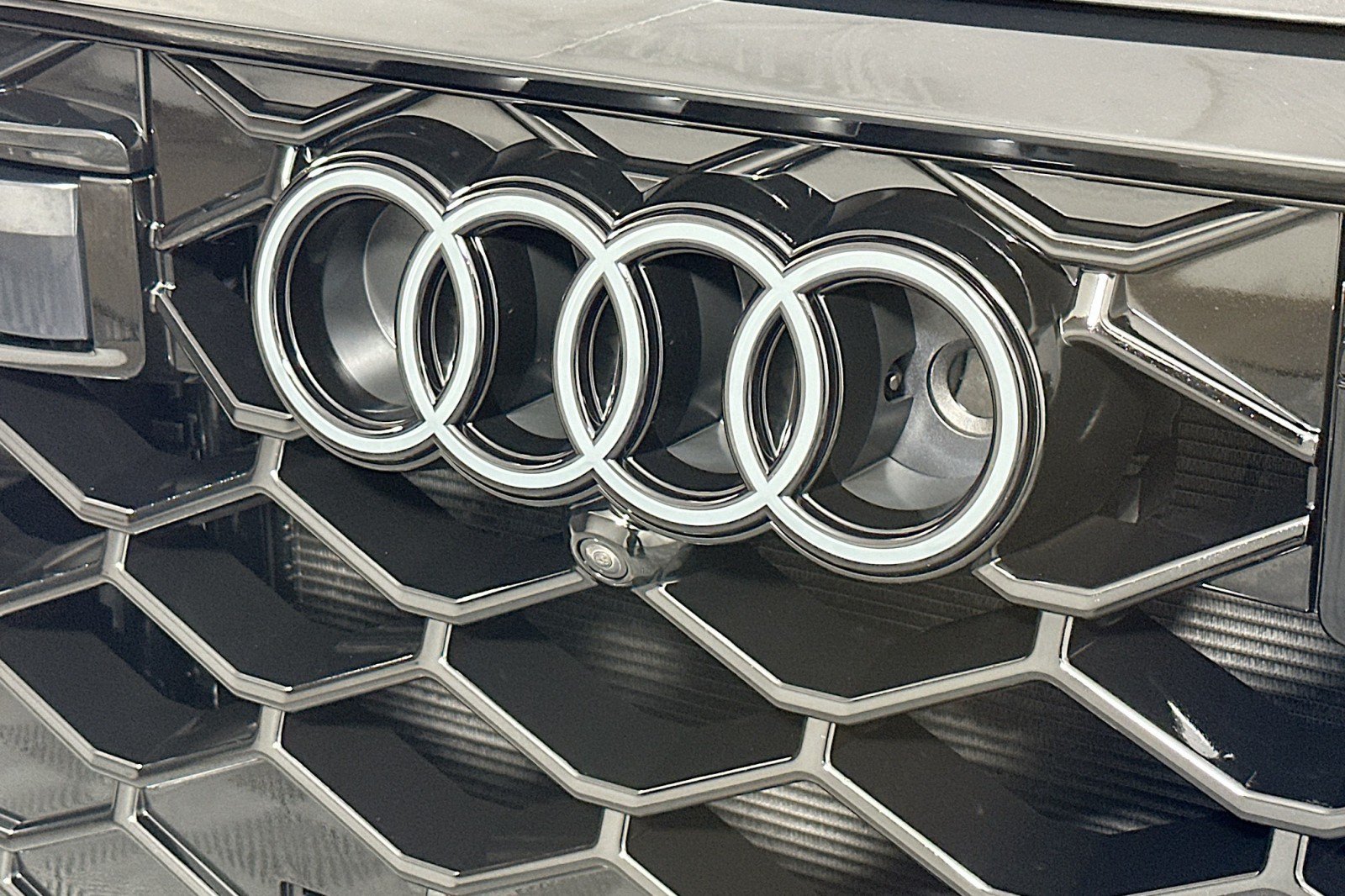 New 2026 Audi RS Q8 performance AWD/4WD image 14