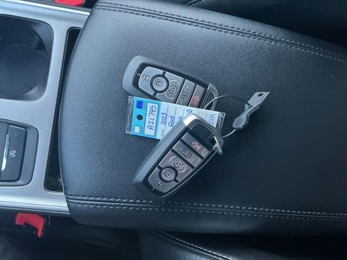 Used 2023 Ford Edge SEL w/ Convenience Package image 50