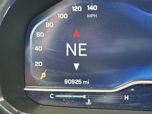 Used 2022 Chevrolet Tahoe RST w/ Luxury Package image 30