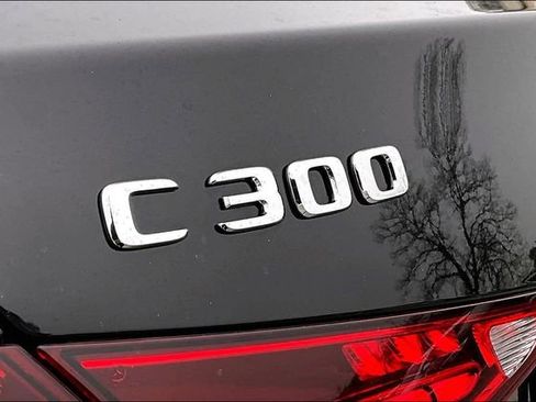 Used 2024 Mercedes-Benz C 300 Sedan image 21