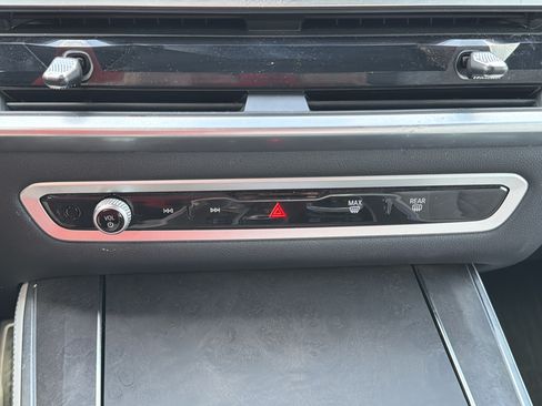 Certified 2025 BMW X5 M60i AWD/4WD image 7
