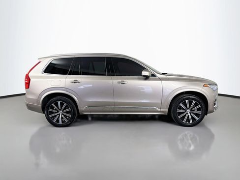 Certified 2024 Volvo XC90 B5 Plus AWD/4WD image 5