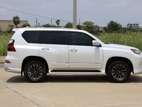 Used 2019 Lexus GX 460 Premium AWD/4WD image 4