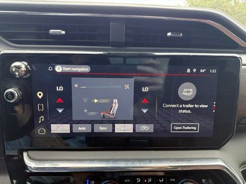 Used 2025 GMC Sierra 2500 Denali Ultimate AWD/4WD image 24