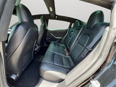 Used 2022 Tesla Model 3 RWD image 33