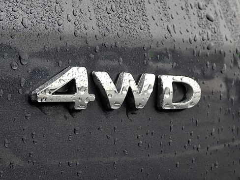 Certified 2022 Ford EcoSport SE w/ SE Appearance Package image 30