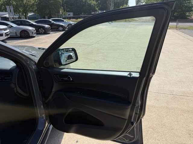 Used 2025 Dodge Durango R/T w/ Blacktop Package AWD/4WD image 19