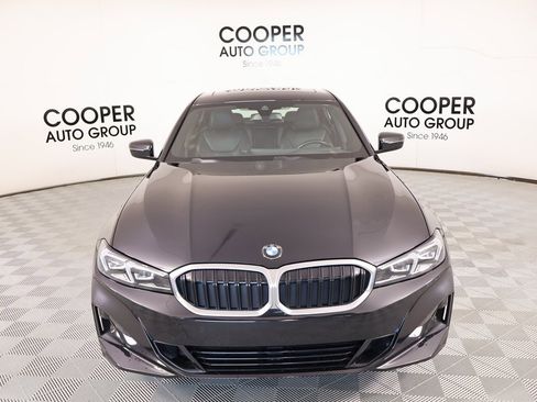 Used 2023 BMW 330i xDrive Sedan w/ Premium Package image 11