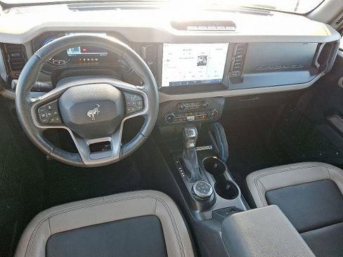 Certified 2023 Ford Bronco Wildtrak image 11