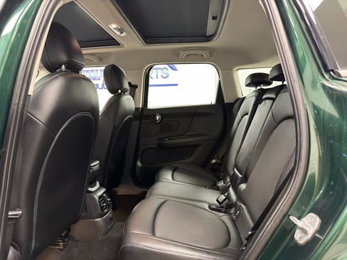 Used 2017 MINI Cooper Countryman Cooper FWD image 32