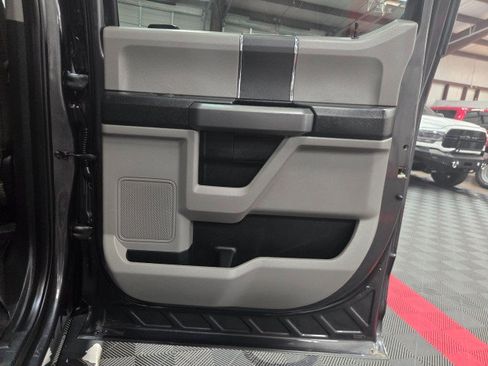 Used 2017 Ford F250 XLT w/ XLT Value Package AWD/4WD image 36