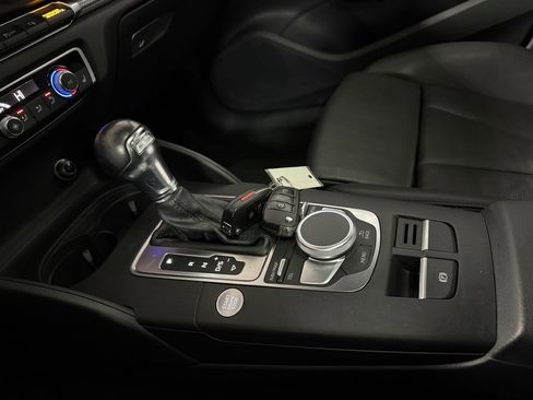 Used 2017 Audi A3 e-tron Premium Plus w/ Technology Package image 16