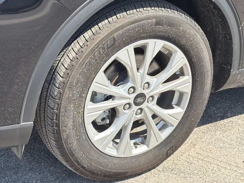 Certified 2025 Ford Escape Active FWD image 15