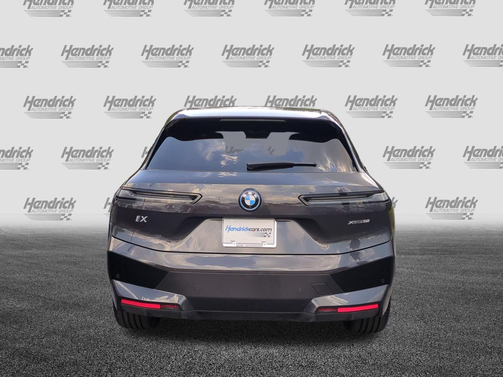 Certified 2024 BMW iX xDrive50 w/ Premium Package AWD/4WD image 9