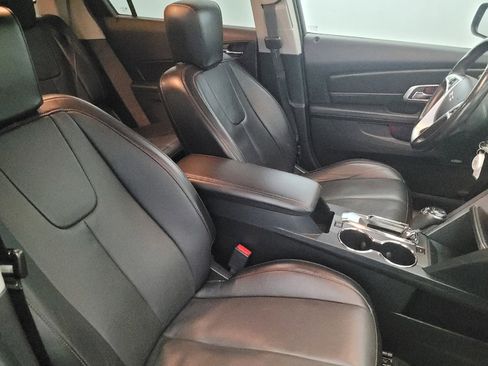 Used 2017 GMC Terrain SLT image 21