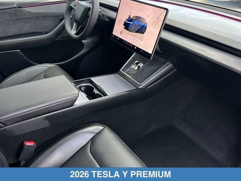 Used 2026 Tesla Model Y 2WD image 18