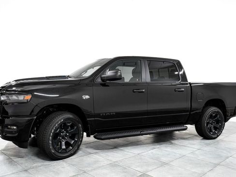 New 2026 RAM 1500 Express AWD/4WD image 4