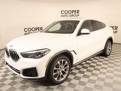 Used 2022 BMW X6 xDrive40i image 12