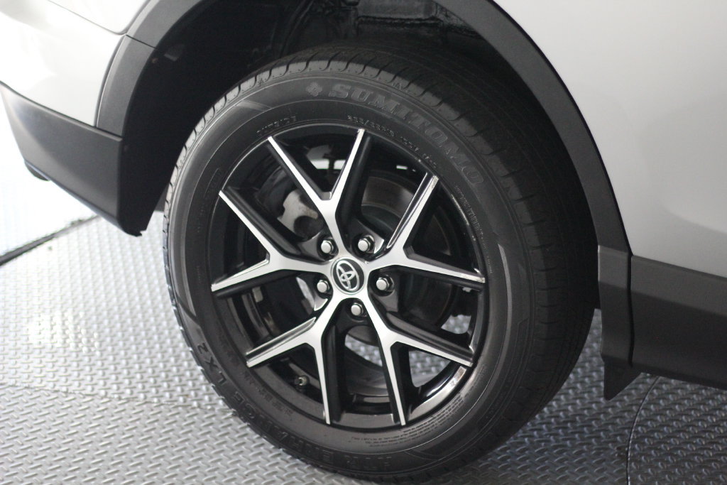 Used 2017 Toyota RAV4 SE AWD/4WD image 60