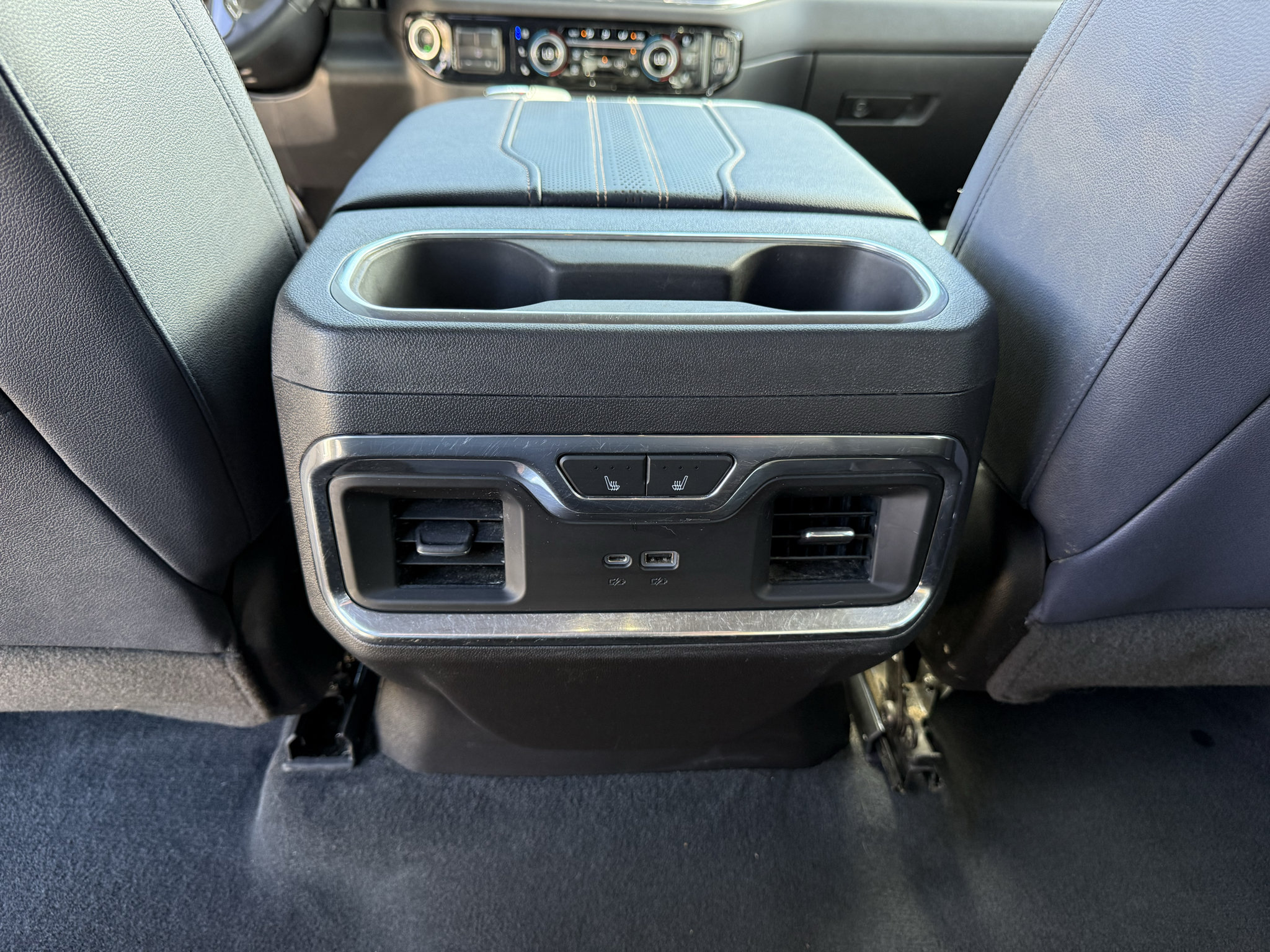 Used 2023 Chevrolet Silverado 1500 High Country AWD/4WD image 32
