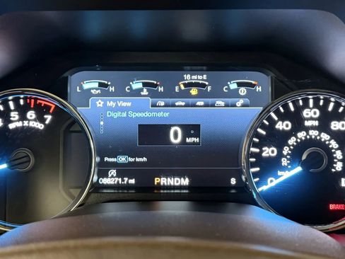 Used 2020 Ford F150 Lariat w/ Equipment Group 502A Luxury AWD/4WD image 19