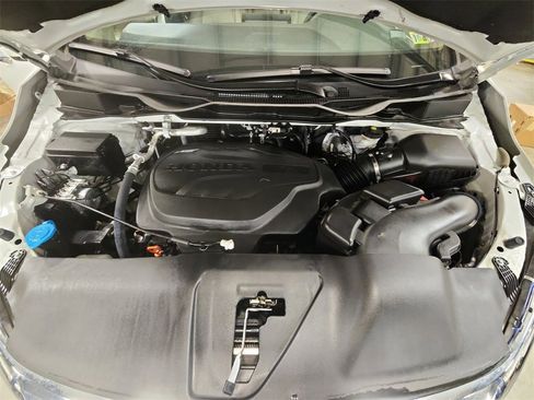 Used 2024 Honda Odyssey Touring image 27