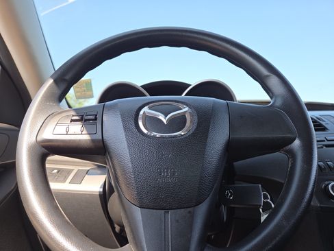 Used 2012 MAZDA MAZDA3 i Sport FWD image 11