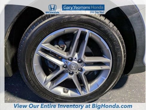 Used 2018 Hyundai Santa Fe Limited image 14
