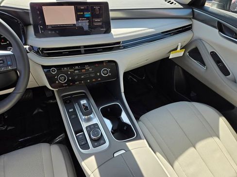 Certified 2026 INFINITI QX60 Luxe w/ Cargo Package image 18