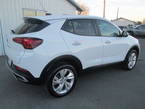 Used 2025 Buick Encore GX Preferred AWD/4WD image 6