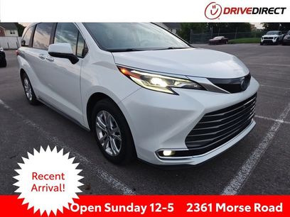 Used 2024 Toyota Sienna Platinum