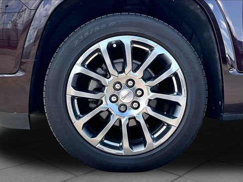 Used 2020 GMC Acadia Denali AWD/4WD image 11