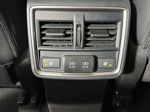 Used 2024 Subaru Forester Touring AWD/4WD image 26